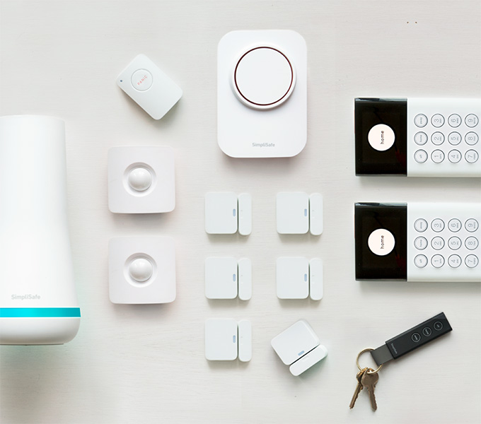 SimpliSafe Ss3 refurbished system 14 pieces Home Security System